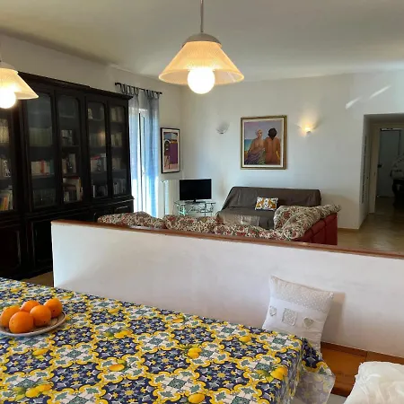 Letizia & Apartment