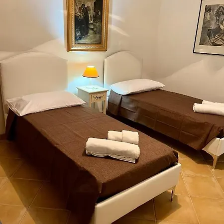 Apartment Letizia &